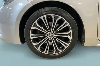 Toyota Corolla, 2.0, 135 kW, hübriid, automaat, esivedu
