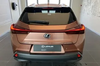 Lexus UX 300, 57 kW, электричество, автомат, передний привод