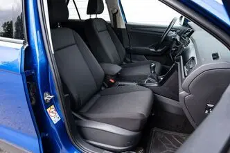 Volkswagen T-Roc, 1.0, 85 kW, bensiin, manuaal
