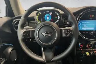 MINI Cooper SE, 135 kW, elekter, automaat, esivedu