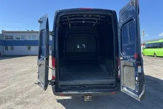 Ford Transit, 2.0, 96 kW, дизель, механическая, задний привод