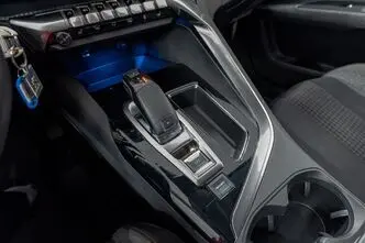 Peugeot 5008, 1.6, 121 kW, bensiin, automaat, esivedu