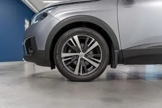 Peugeot 5008, 1.6, 121 kW, bensiin, automaat, esivedu