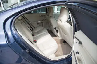 Volvo S60, 2.4, 151 kW, diisel, automaat, nelikvedu