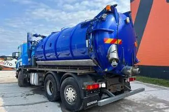 Scania P, 309 kW, дизель, механическая