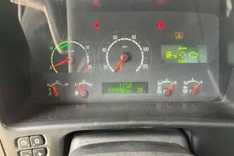 Scania P, 309 kW, дизель, механическая