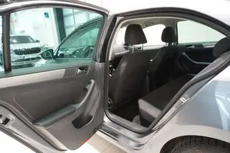 Volkswagen Jetta, 1.2, 77 kW, bensiin, manuaal, esivedu