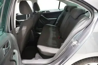 Volkswagen Jetta, 1.2, 77 kW, bensiin, manuaal, esivedu