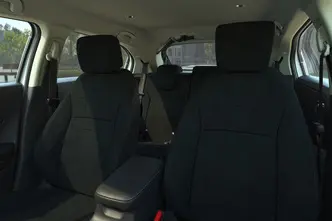 Honda HR-V, гибрид, автомат, передний привод