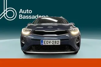 Kia Stonic, 1.0, 88 kW, бензин, механическая, передний привод