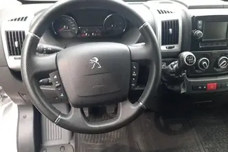 Peugeot Boxer, 2.2, 88 kW, diesel, manual, front-wheel drive