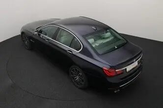BMW 730, 3.0, 190 kW, дизель, автомат, задний привод