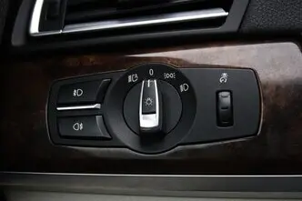 BMW 730, 3.0, 190 kW, дизель, автомат, задний привод