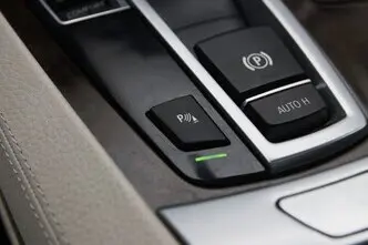 BMW 730, 3.0, 190 kW, дизель, автомат, задний привод