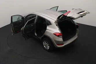 Hyundai Tucson, 1.6, 97 kW, бензин, механическая, передний привод