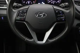 Hyundai Tucson, 1.6, 97 kW, бензин, механическая, передний привод
