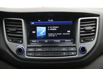 Hyundai Tucson, 1.6, 97 kW, бензин, механическая, передний привод