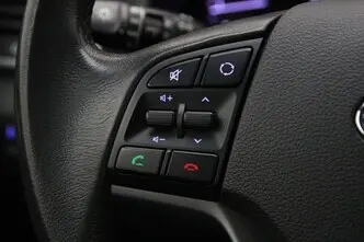Hyundai Tucson, 1.6, 97 kW, бензин, механическая, передний привод