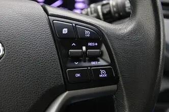 Hyundai Tucson, 1.6, 97 kW, бензин, механическая, передний привод