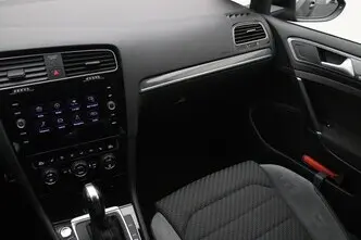 Volkswagen Golf, 1.5, 110 kW, bensiin, automaat, esivedu