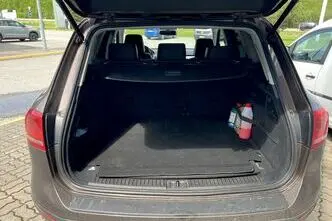 Volkswagen Touareg, 3.0, 150 kW, diesel, automatic, four-wheel drive