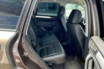 Volkswagen Touareg, 3.0, 150 kW, diesel, automatic, four-wheel drive
