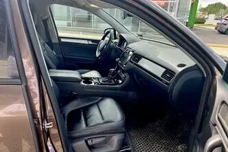 Volkswagen Touareg, 3.0, 150 kW, diesel, automatic, four-wheel drive
