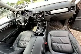 Volkswagen Touareg, 3.0, 150 kW, diesel, automatic, four-wheel drive