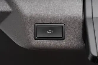 Volkswagen Multivan, 2.0, 110 kW, diesel, automatic, front-wheel drive