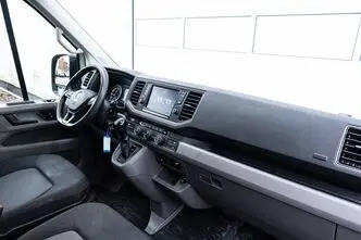 Volkswagen Crafter, 9.0, 100 kW, diesel, automatic, front-wheel drive