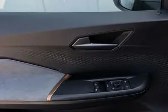 Cupra Born, 158 kW, elekter, manuaal