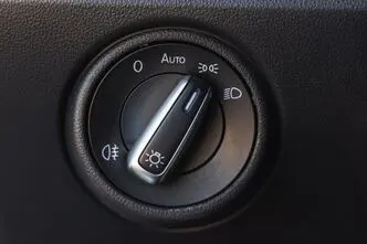 Volkswagen Up, 61 kW, elekter, manuaal