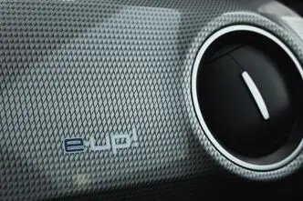 Volkswagen Up, 61 kW, elekter, manuaal