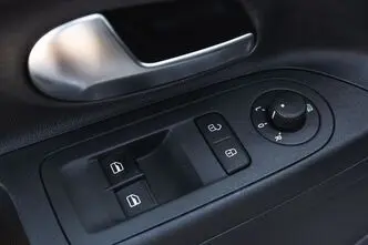Volkswagen Up, 61 kW, elekter, manuaal