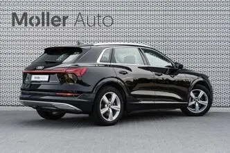 Audi e-tron, 300 kW, elekter, automaat, nelikvedu