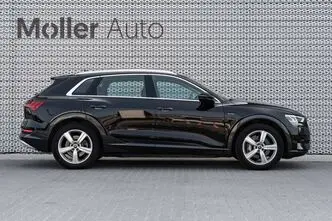 Audi e-tron, 300 kW, elekter, automaat, nelikvedu
