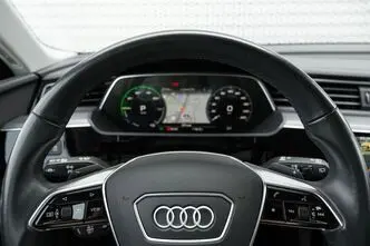Audi e-tron, 300 kW, elekter, automaat, nelikvedu