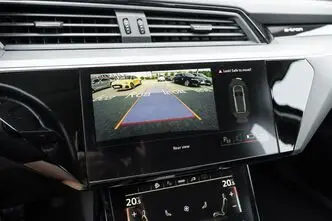 Audi e-tron, 300 kW, elekter, automaat, nelikvedu