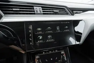 Audi e-tron, 300 kW, elekter, automaat, nelikvedu