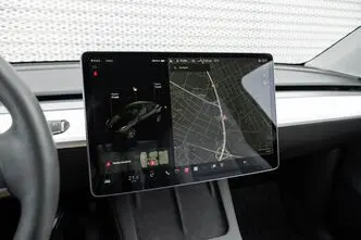 Tesla Model Y, 378 kW, elekter, automaat, nelikvedu