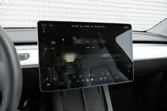 Tesla Model Y, 378 kW, elekter, automaat, nelikvedu