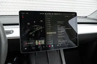 Tesla Model Y, 378 kW, elekter, automaat, nelikvedu