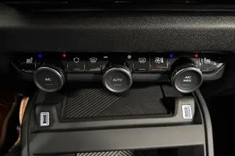 Citroën C4, 1.2, 74 kW, bensiin, manuaal, esivedu