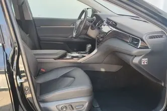 Toyota Camry, 2.5, 131 kW, hübriid, automaat, esivedu