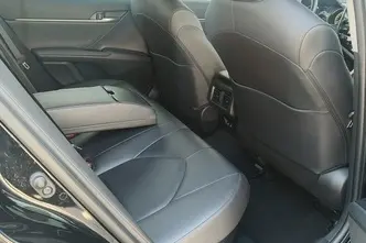 Toyota Camry, 2.5, 131 kW, hübriid, automaat, esivedu