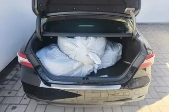 Toyota Camry, 2.5, 131 kW, hübriid, automaat, esivedu