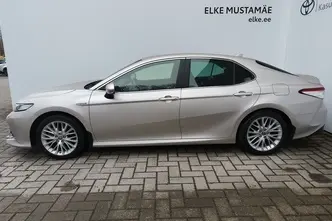 Toyota Camry, 2.5, 131 kW, hübriid, automaat, esivedu