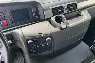MAN TGM 18.290, 213 kW, дизель, автомат