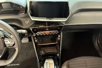 Peugeot e-2008, elekter, automaat, esivedu
