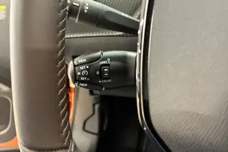 Peugeot e-2008, elekter, automaat, esivedu